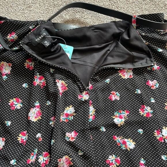 NWT Torrid Floral Polka Dot Hi Low Maxi Skirt Black Size 18 #83010 - Picture 8 of 12